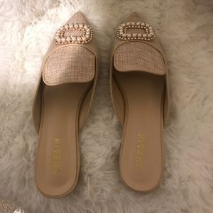 Khaki Color Pointed Toe Mules